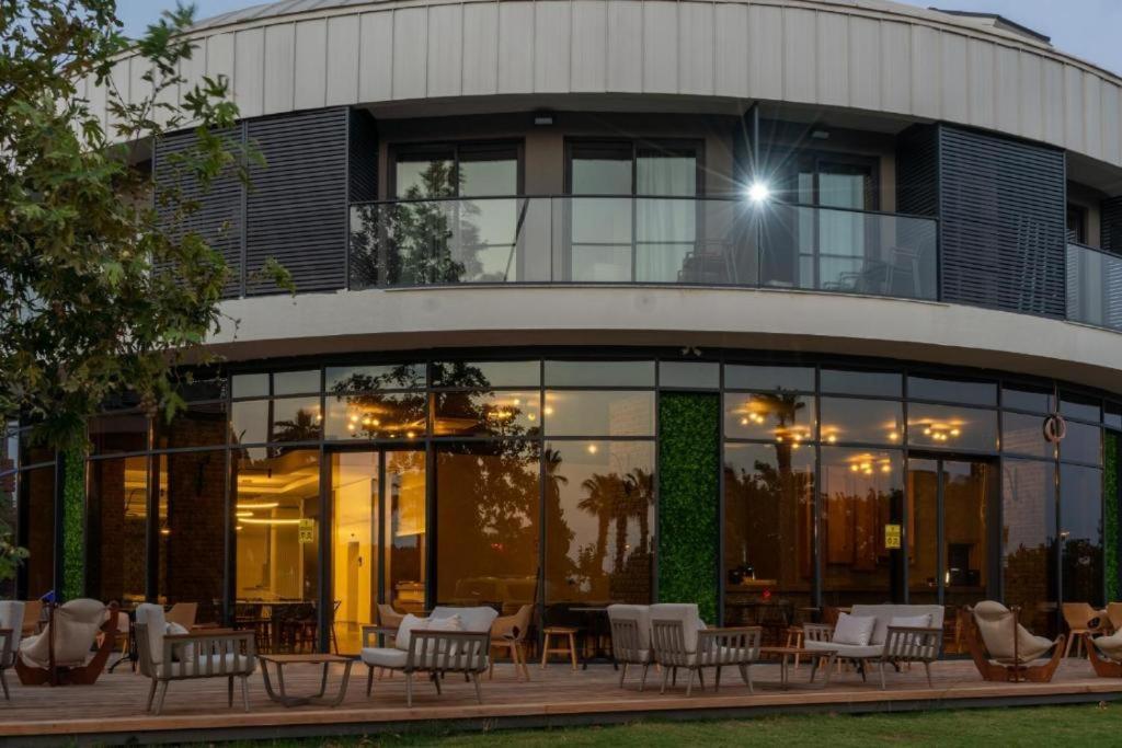 Side Square Hotel Экстерьер фото