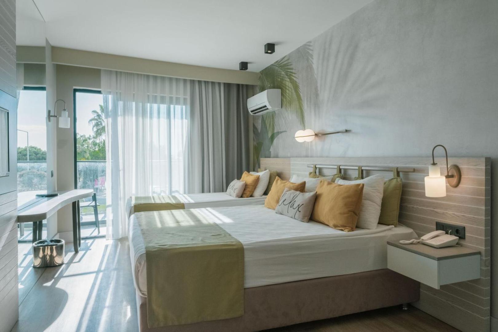 Side Square Hotel Экстерьер фото